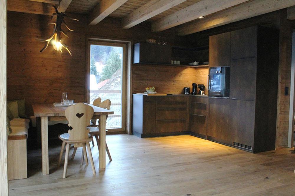 Pluenggas Chalets Гашум Экстерьер фото